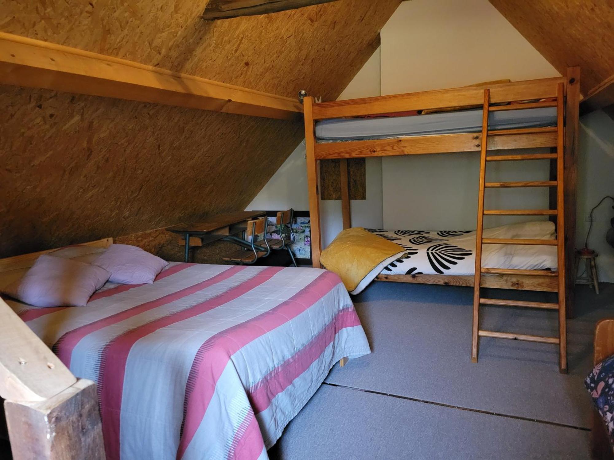 Auberge La Bergerie Sainte-Marie-de-Campan Exteriör bild